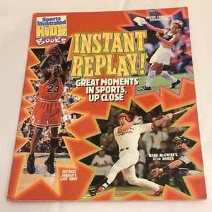 ⛱️2/$5⛱️Sports Illustrated for Kids Books January 2000, clean
